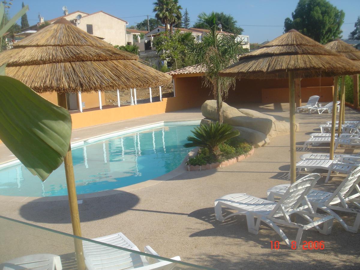 Hotel Lou Castelet Carros Εξωτερικό φωτογραφία