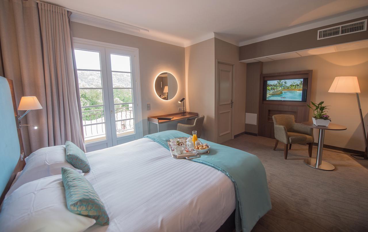 Hotel Lou Castelet Carros Εξωτερικό φωτογραφία